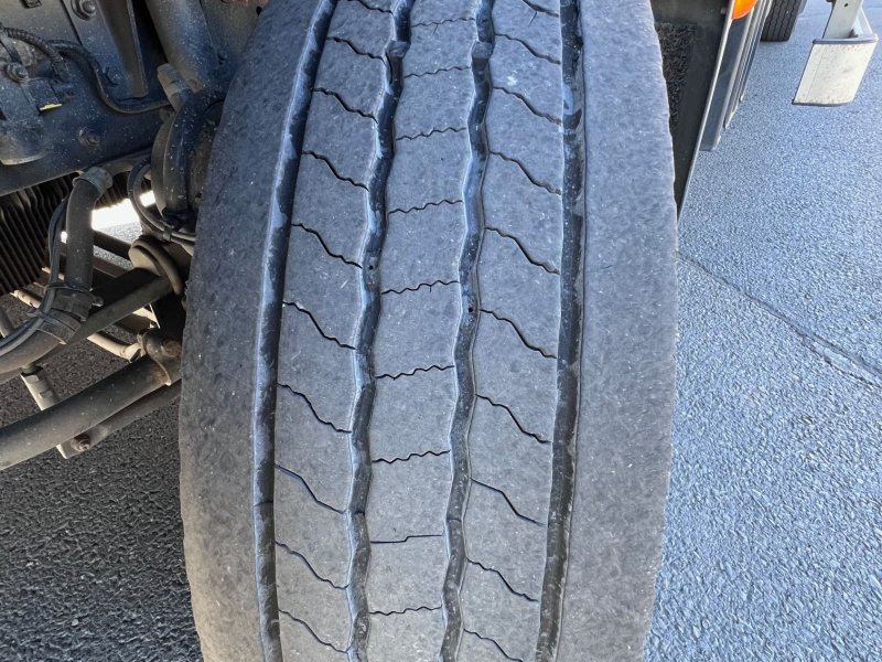 DAF DAF LF 230 FA 12t. *Nástavba skříň; zadní čelo; spaní