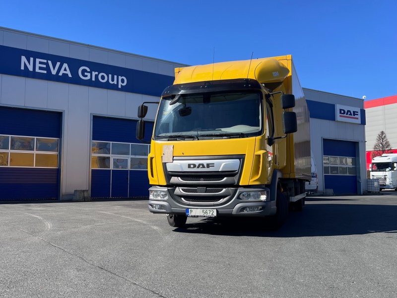 DAF DAF LF 230 FA 12t. *Nástavba skříň; zadní čelo; spaní