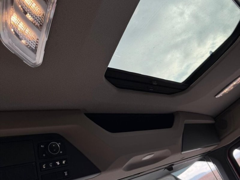 DAF TATRA PHOENIX 530 8x8 S3 VS Mont *MR2024 