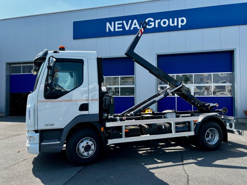 DAF DAF XB  230 12t PRIMA MAN.NOSIČ KONTEJNERŮ (slun. clona - na vzduchu do soupravy)