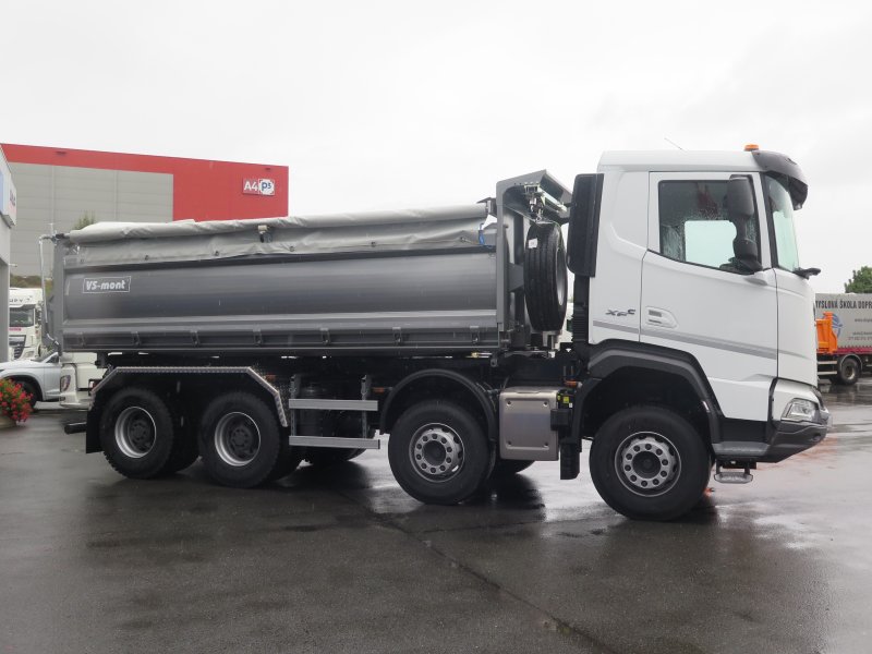 DAF XFC 480 FAD 8X4 SKLÁPĚČ S3 VS-MONT