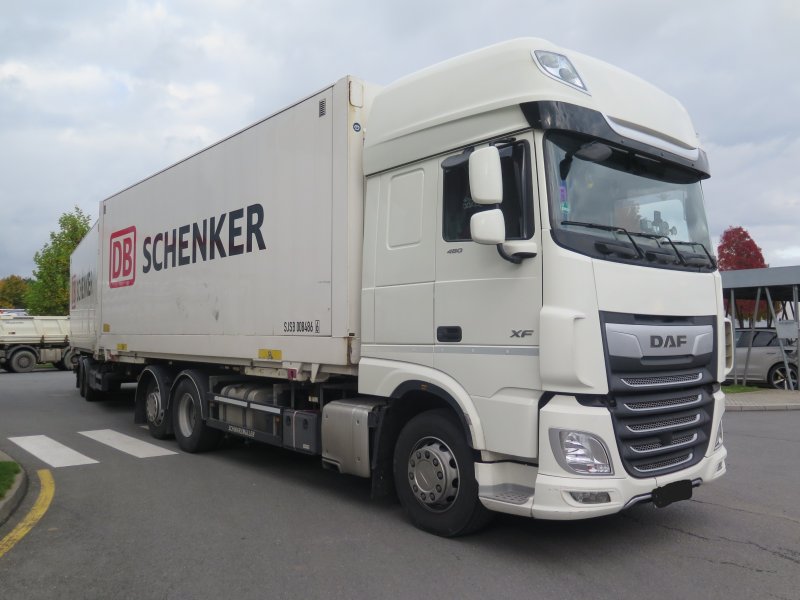 DAF DAF XF 480 SSC FAR 6x2 NOSIČ KONTEJNERŮ BDF + PŘÍVĚS BDF