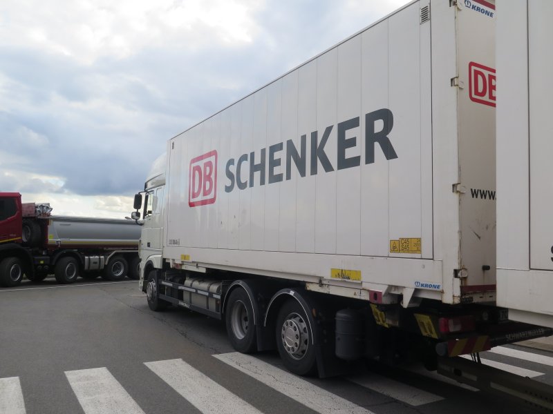 DAF DAF XF 480 SSC FAR 6x2 NOSIČ KONTEJNERŮ BDF + PŘÍVĚS BDF