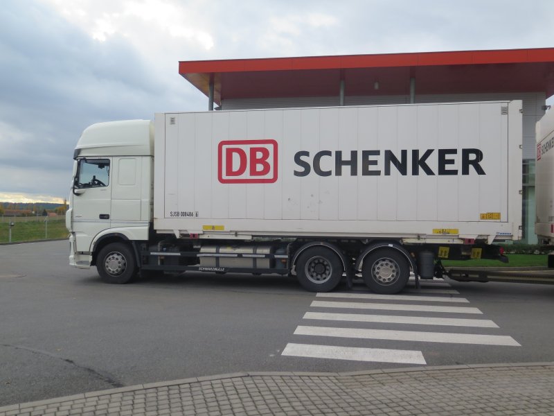 DAF DAF XF 480 SSC FAR 6x2 NOSIČ KONTEJNERŮ BDF + PŘÍVĚS BDF