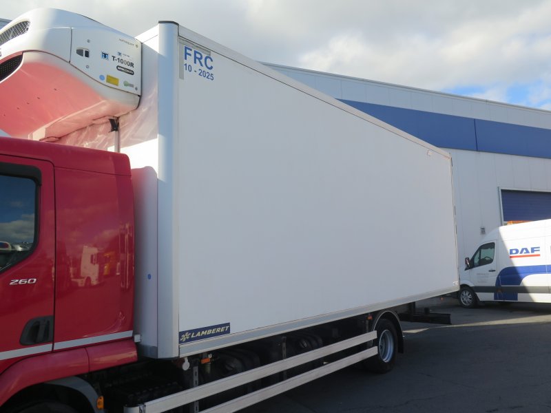 DAF DAF LF 260 SCHLAD. SKŘÍN LAMBERT. MAN.