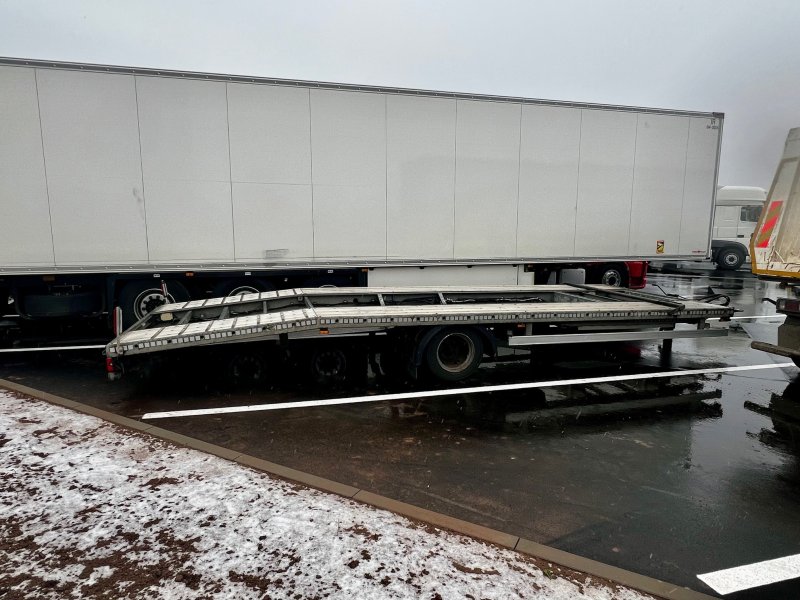 DAF DAF LF 230 FA *Odtahové vozidlo + Přívěs