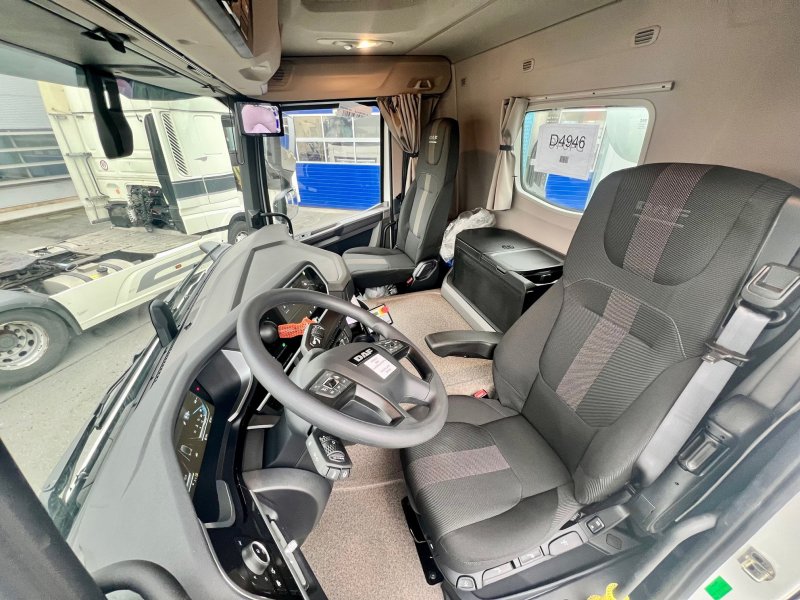 DAF DAF XDC 450 FAD 8x4 podvozek, MIX STETTER