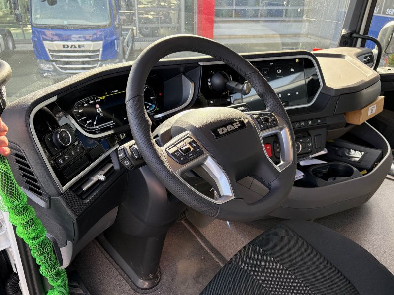 DAF XFC 530 FAT souprava Meiller S3