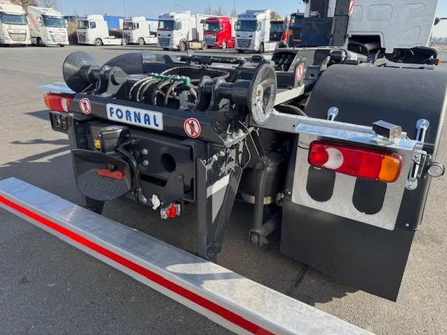 DAF XB 310 FA 19t. FORNAL