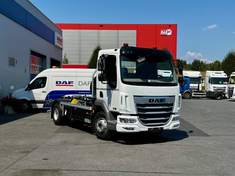 DAF XB 230 FA 4x2 12t. FORNAL