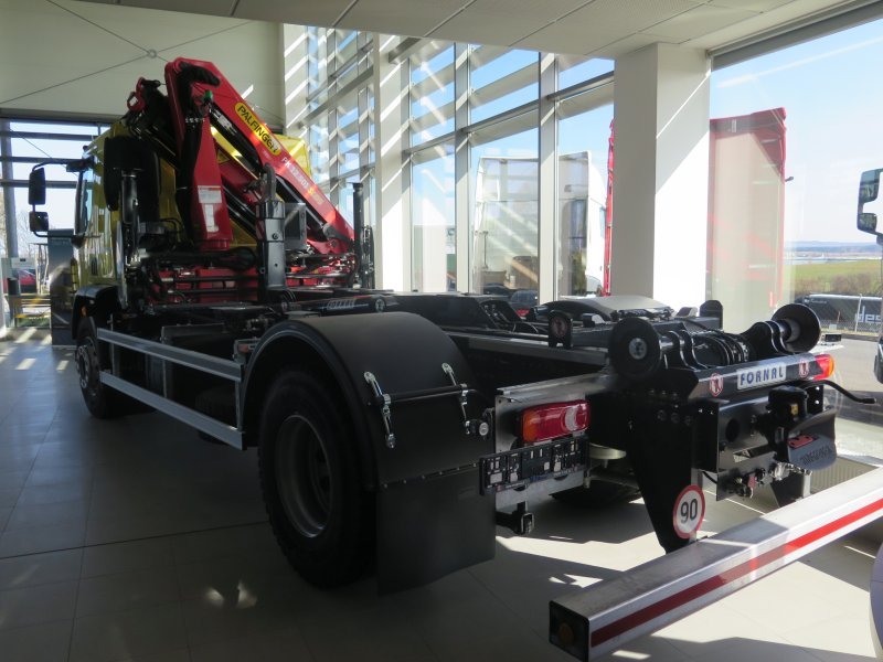 DAF XB 320 FA 19t. FORNAL