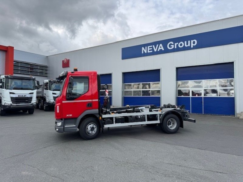 DAF XB 230 FA 4x2 12t. FORNAL