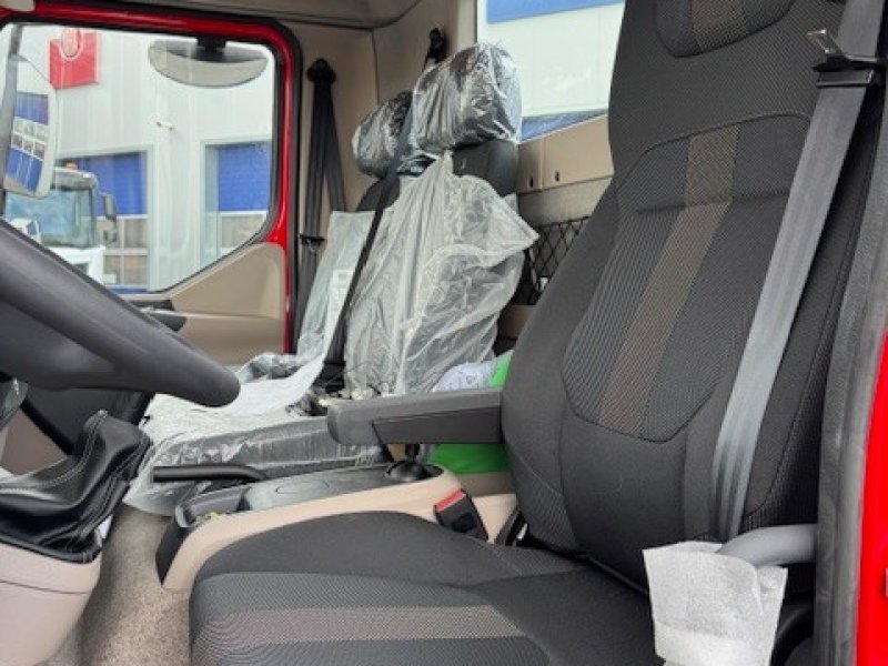 DAF XB 230 FA 4x2 12t. FORNAL