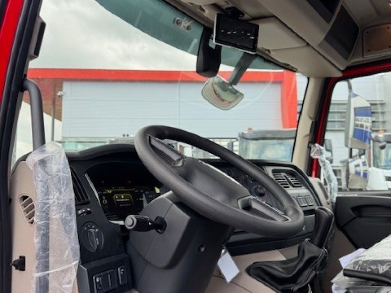 DAF XB 230 FA 4x2 12t. FORNAL