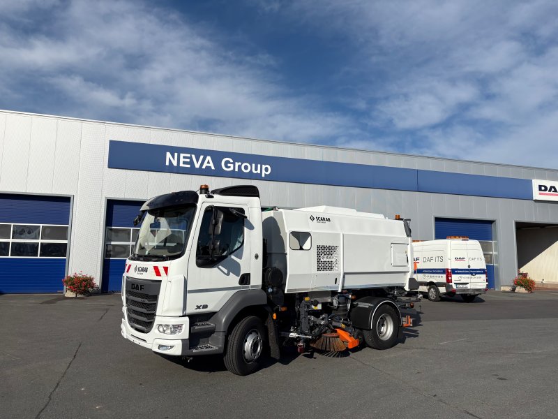 DAF XB 230 FA 16T SMETÁK SKARAB