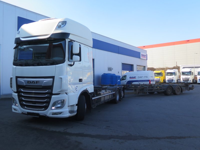 DAF XF 480 SSC FAR 6x2 NOSIČ KONTEJNERŮ BDF + PŘÍVĚS BDF