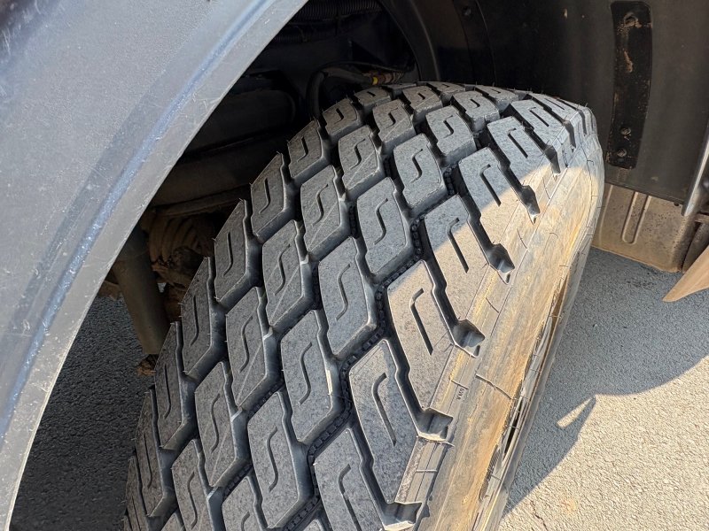 TATRA PHOENIX T 158-8P6R43239