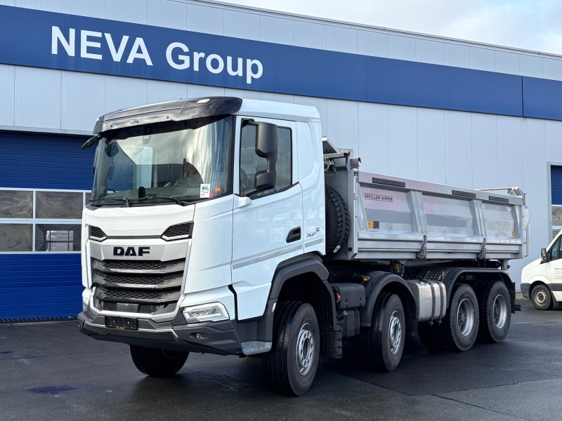 DAF XFC 480 FAD 8X4 RIGID