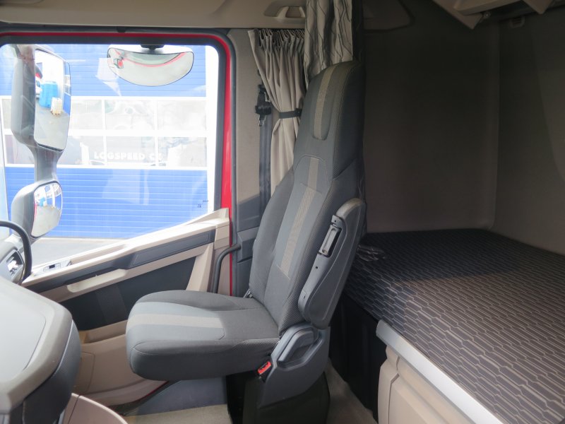 DAF XG 480 FT STD RED DRAGON