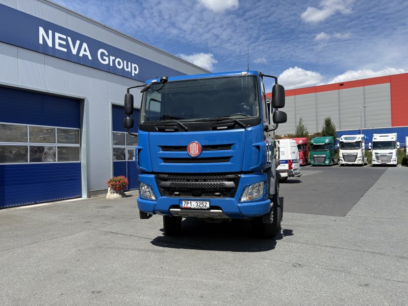 TATRA Phoenix T158 R23