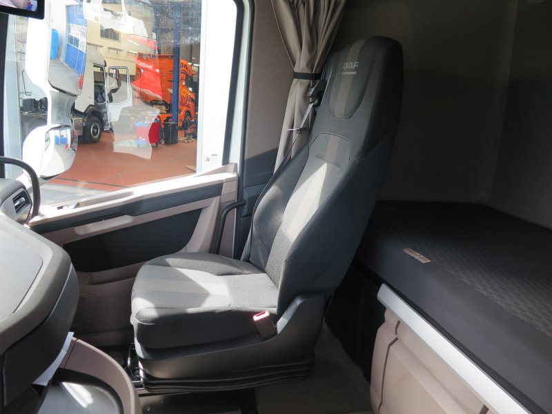 DAF XG 480 FT LOWD - MEGA