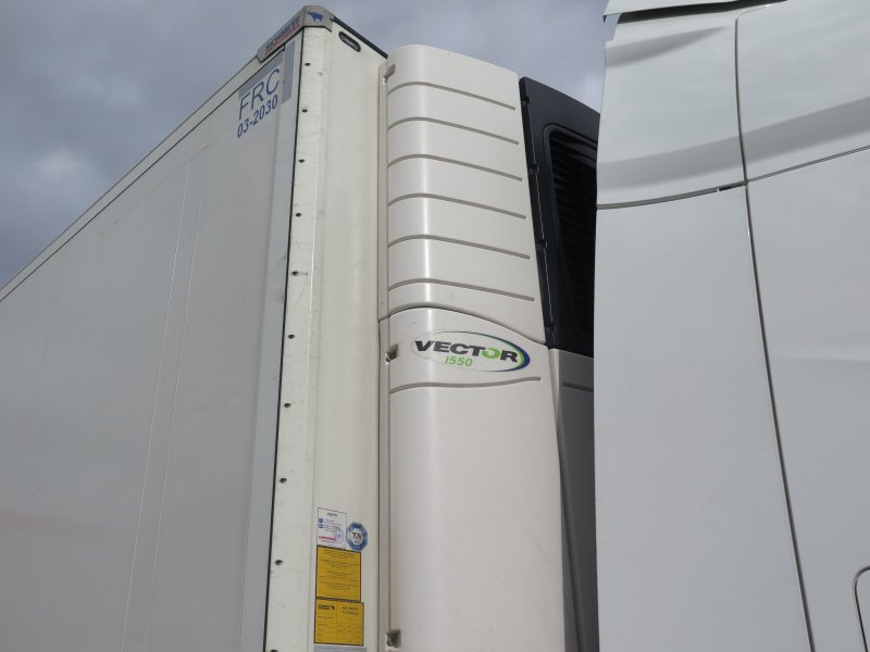 ANDERE NÁVĚS SCHMITZ CARGOBULL SCB°S3 MRAZÁK CARRIER VECTOR 1550